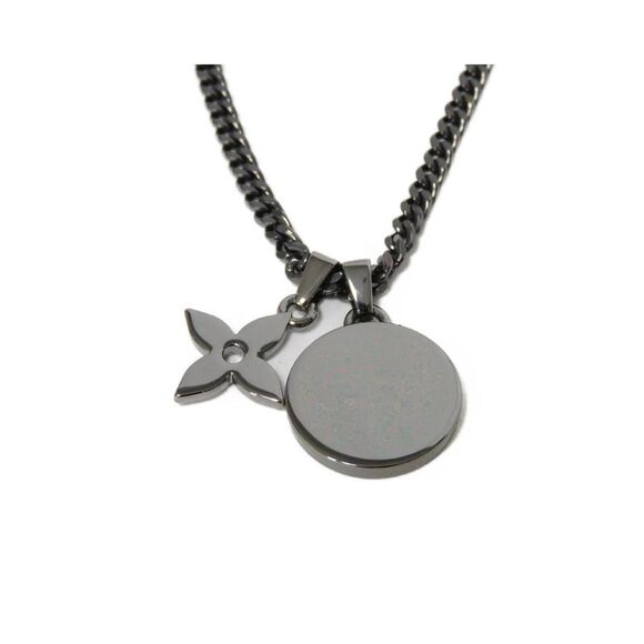 Pre Loved Louis Vuitton Circle Pendant Necklace - Picture 5 of 8